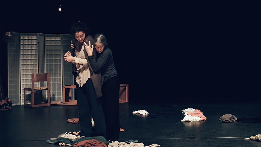 Entre temps au grenier